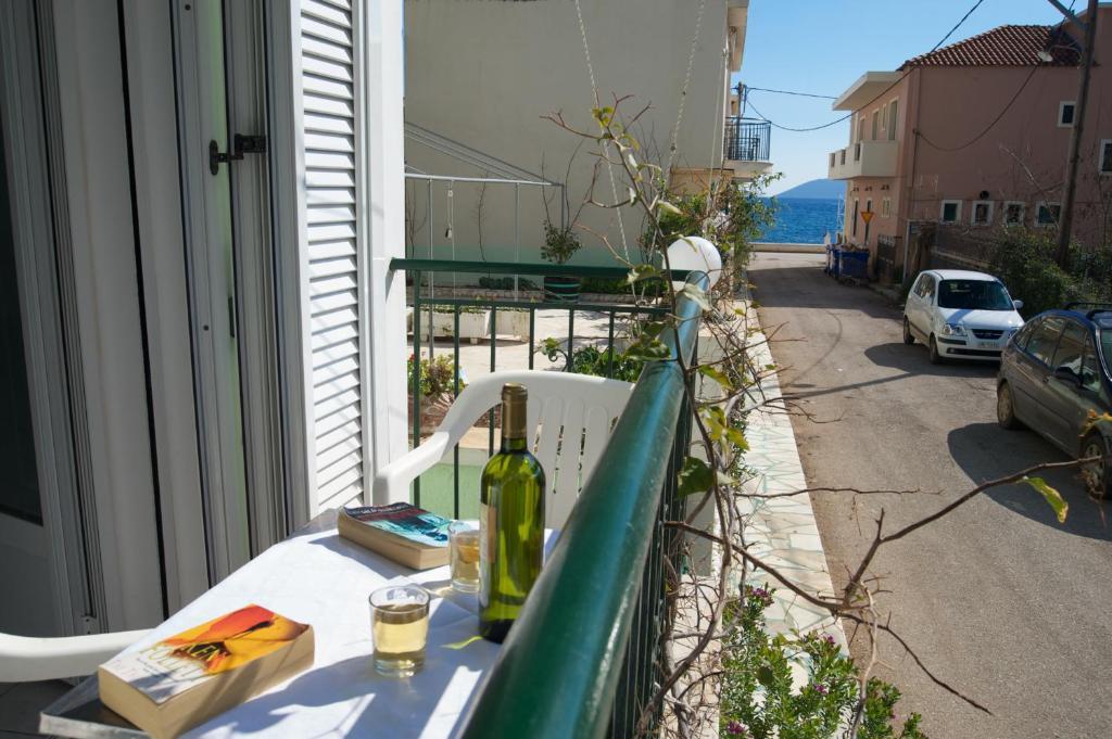 Konstantinos Apartments Agia Efimia Kamer foto