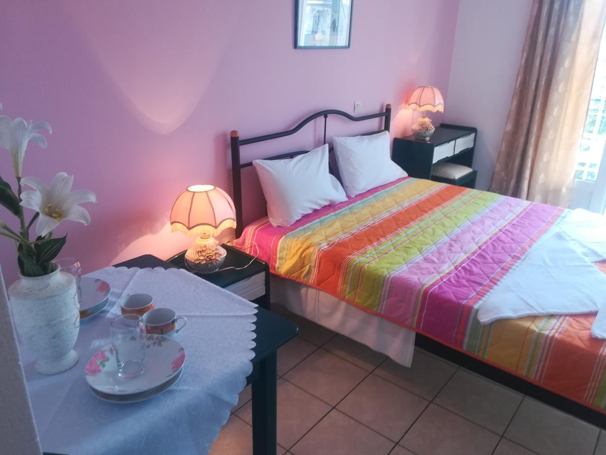 Konstantinos Apartments Agia Efimia Buitenkant foto